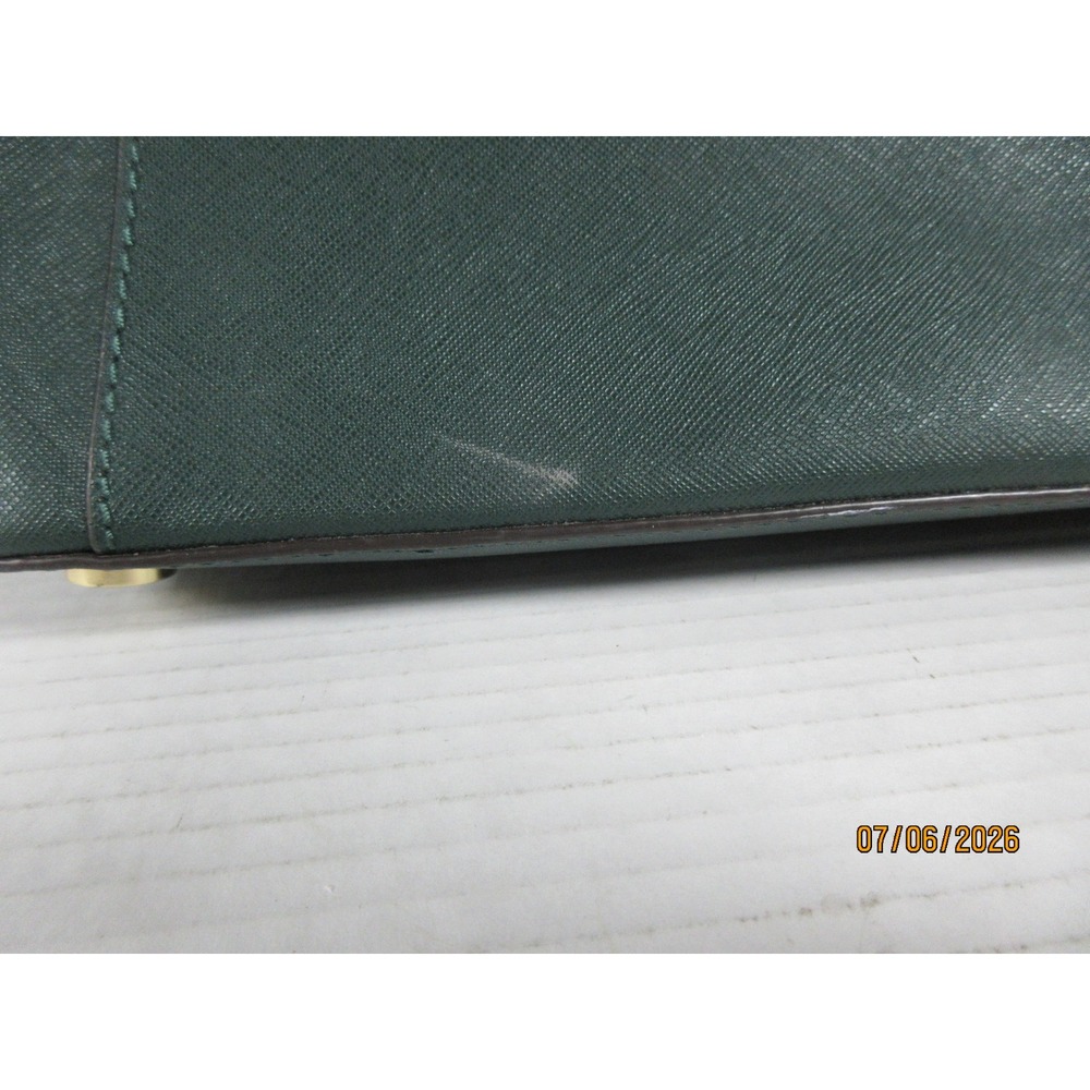 Michael Kors Jet Set Travel Saffiano Leather Tote Bag Green Gold Hardware - Picture 3 of 7